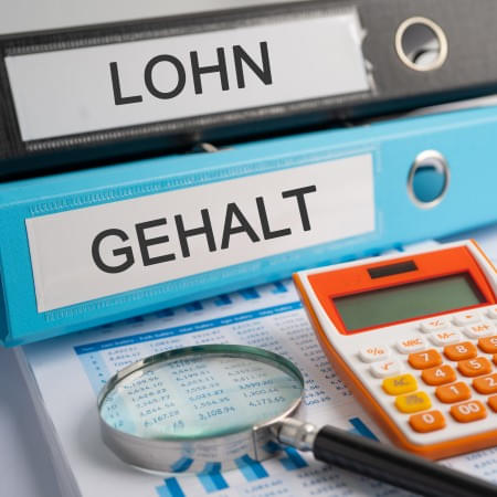lohn-gehalt-binder-data-finance-report-business-2023-11-27-04-55-25-utc